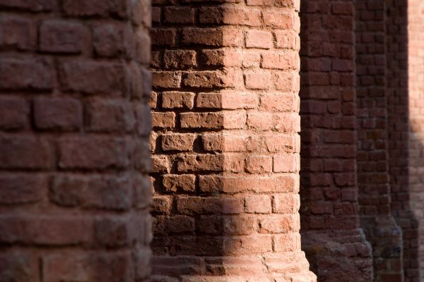 Brick Pillars Installation in Meridian